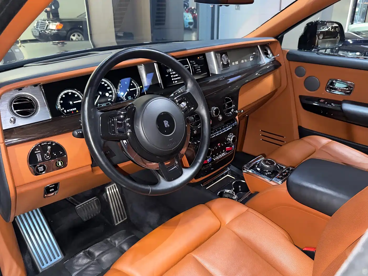 Rolls-Royce Phantom 2020 2018 6.7T Long Wheelbase Version