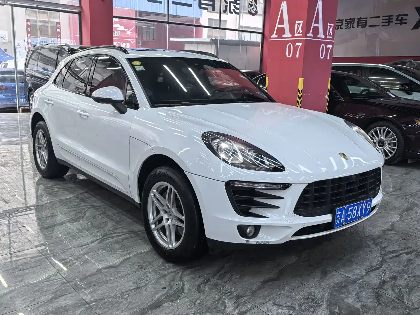 Porsche Macan 2017 Macan 2.0T фото 3