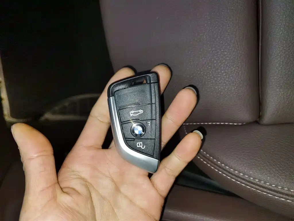 BMW X1 2022 sDrive25Li Leading фото 17