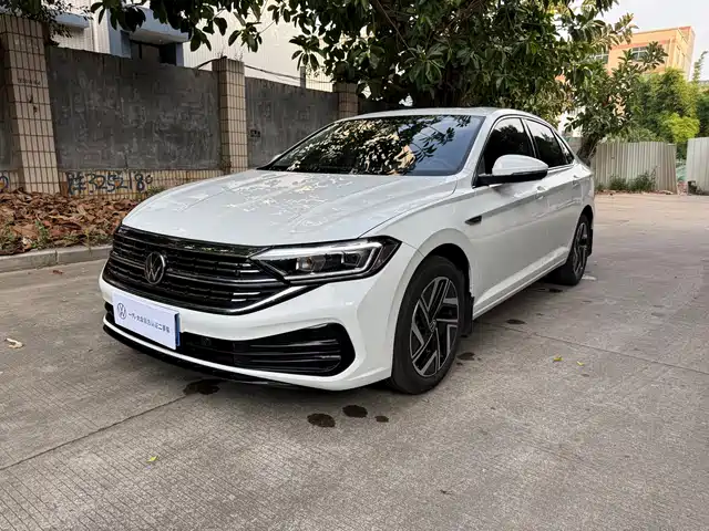  Volkswagen Sagitar 2024 300TSI DSG Surpass Edition