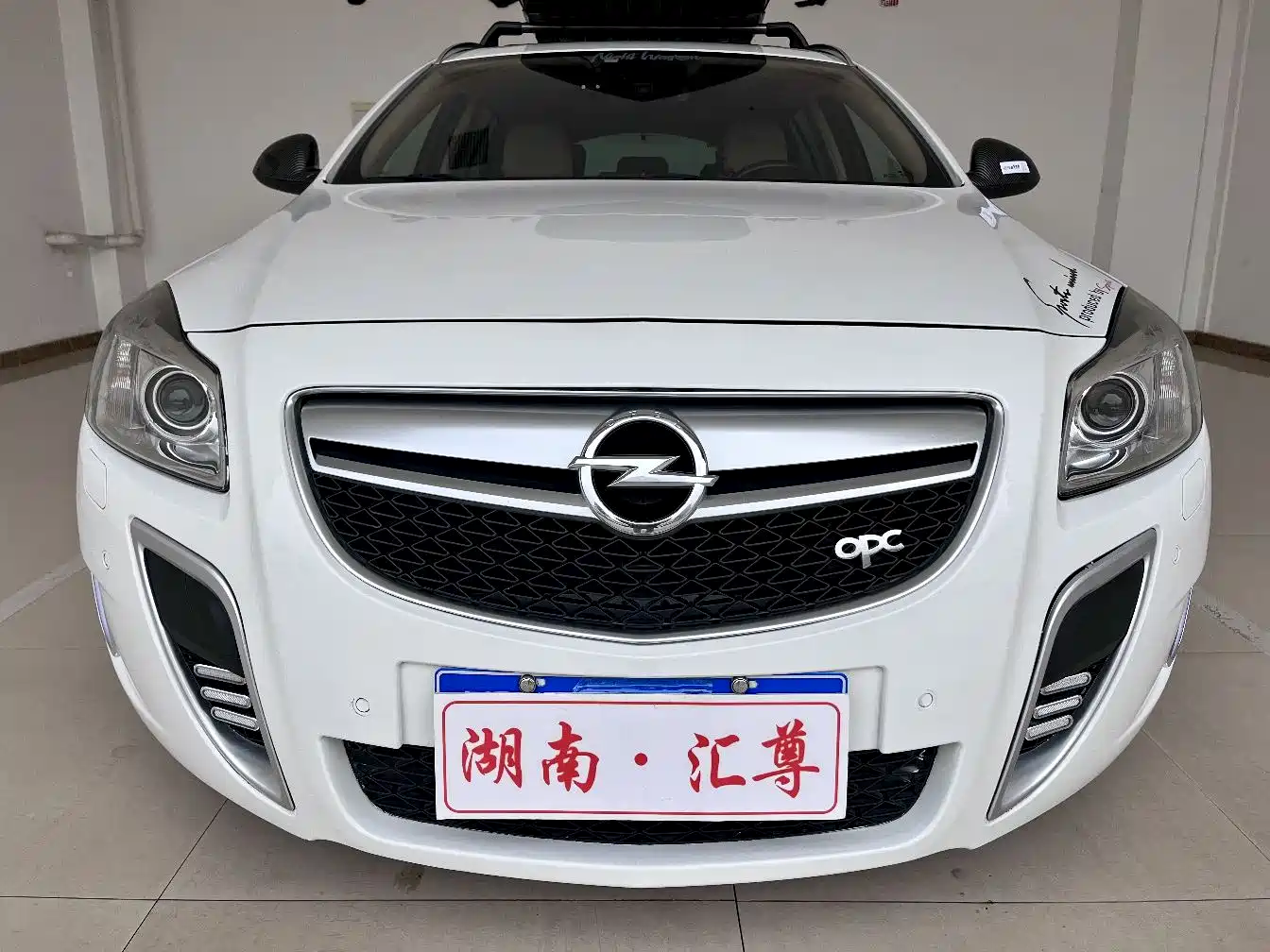 Opel Insignia 2013 2.0T 2WD Luxury фото 2