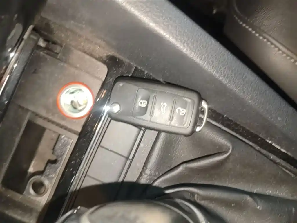 Volkswagen Sagitar 2017 230TSI Automatic Comfort фото 9