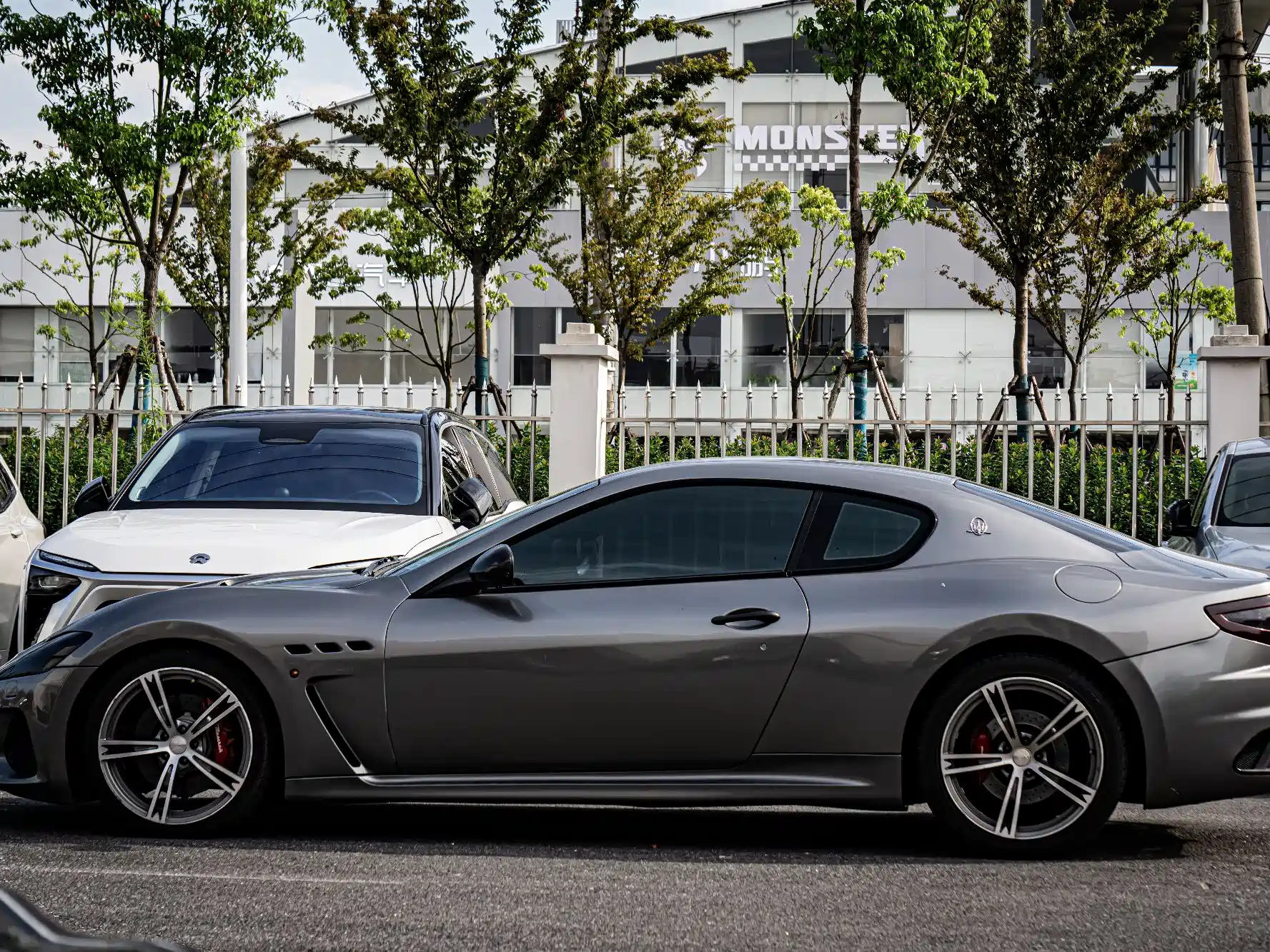Photo 12 - Maserati GranTurismo