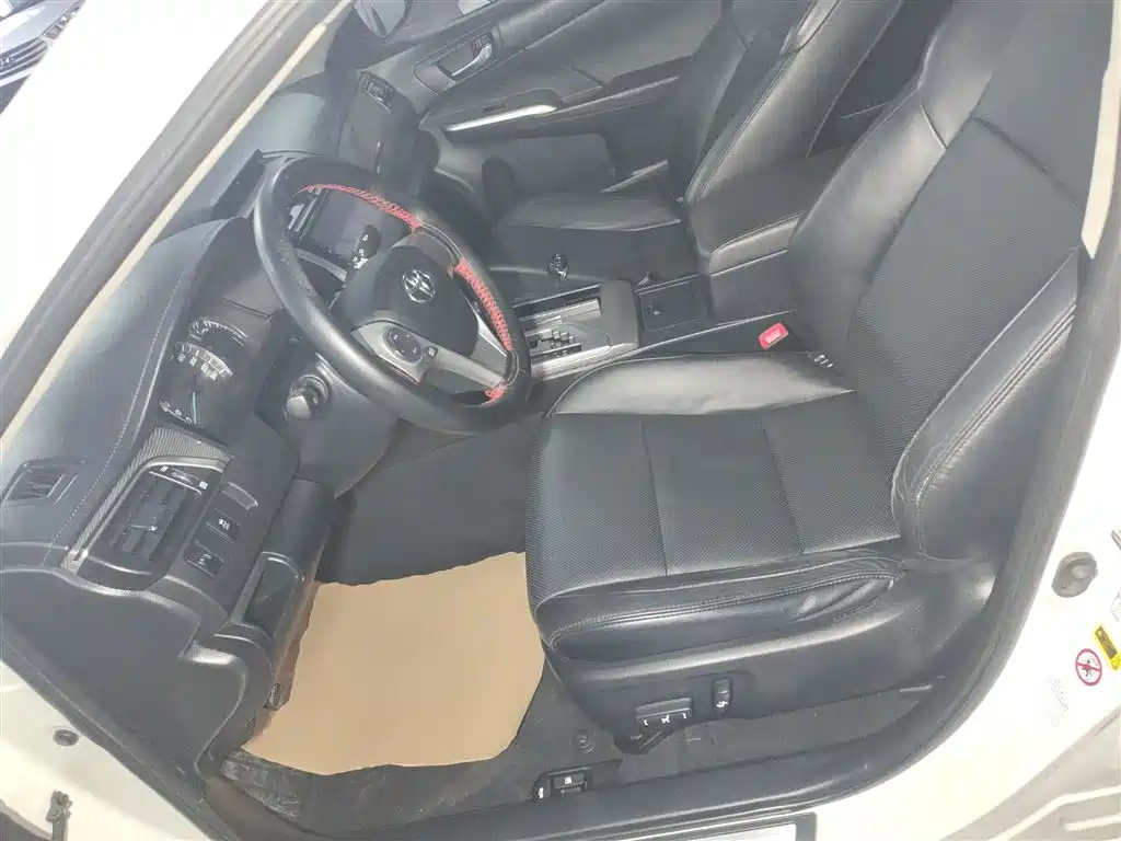 Toyota Camry 2015 Junrui 2.0S Dynamic Edition фото 15