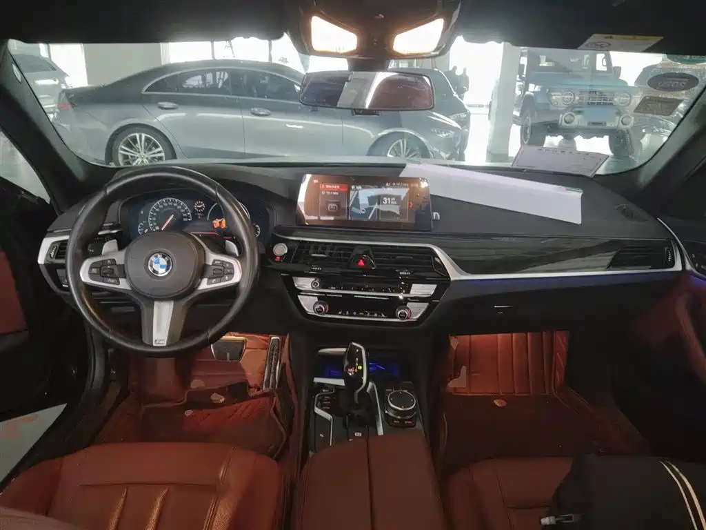 BMW 5 Series 2019 Facelift 530Li Leading M Sport Package фото 6