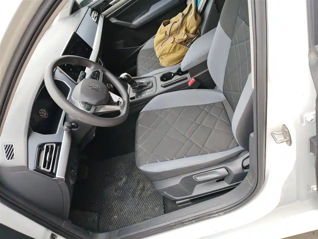 Volkswagen Lavida 2023 Facelift 1.5L Auto Comfort Edition фото 15