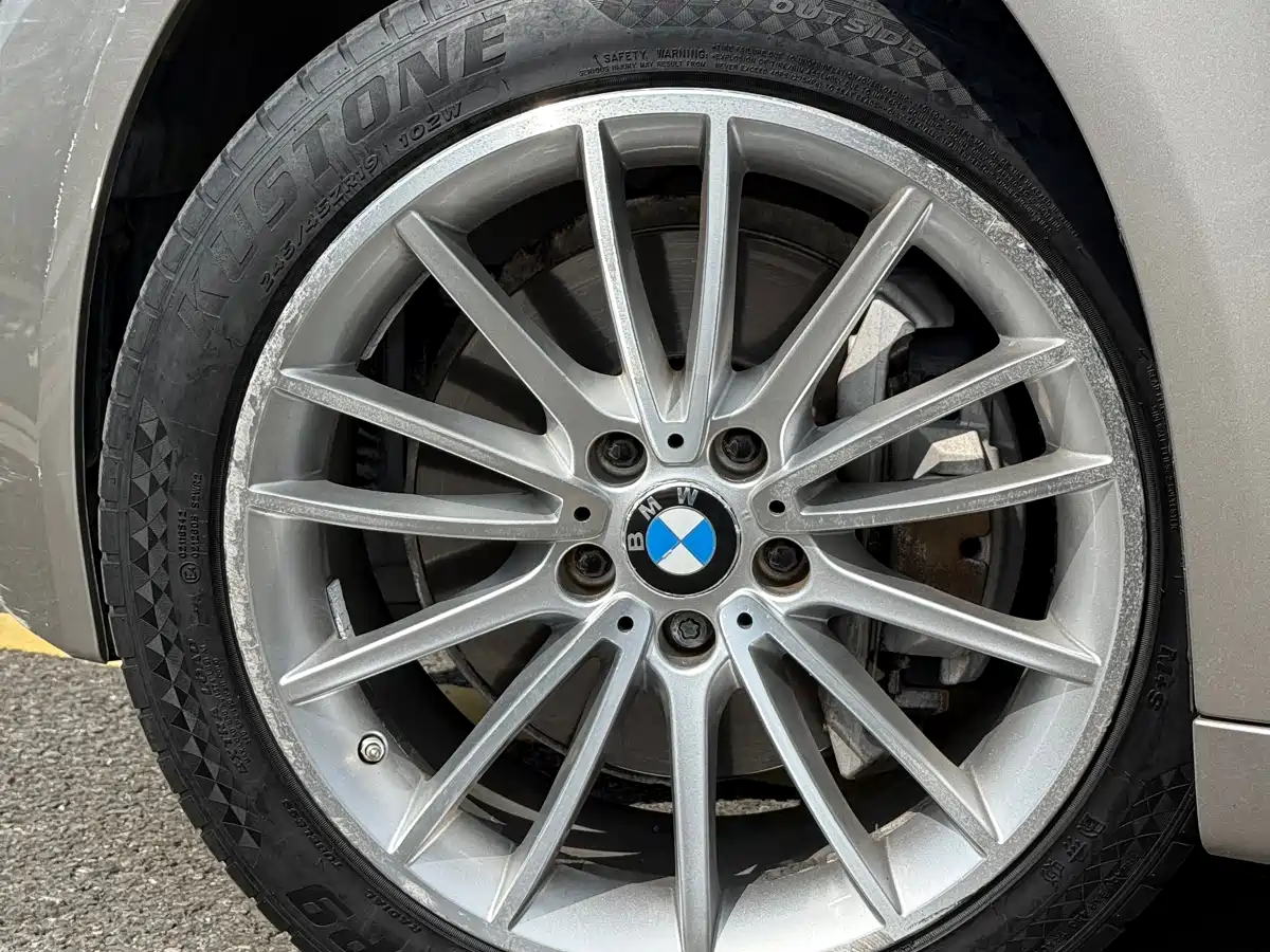 BMW 7 Series 2014 730Li Premium фото 9