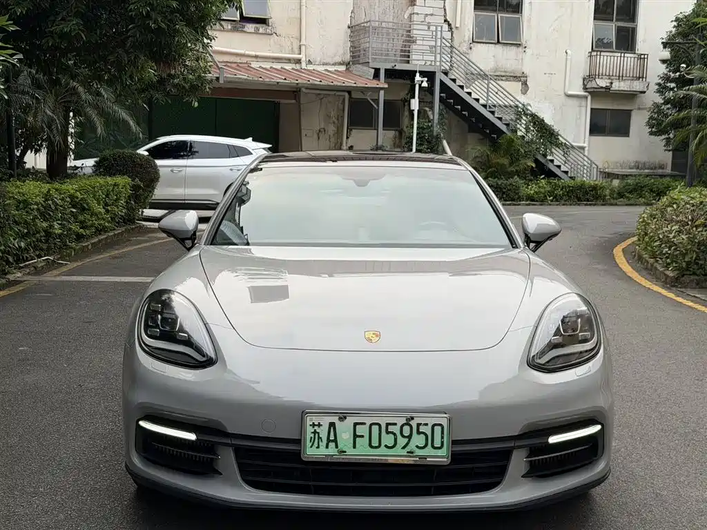 PORSCHE PANAMERA NEW ENERGY