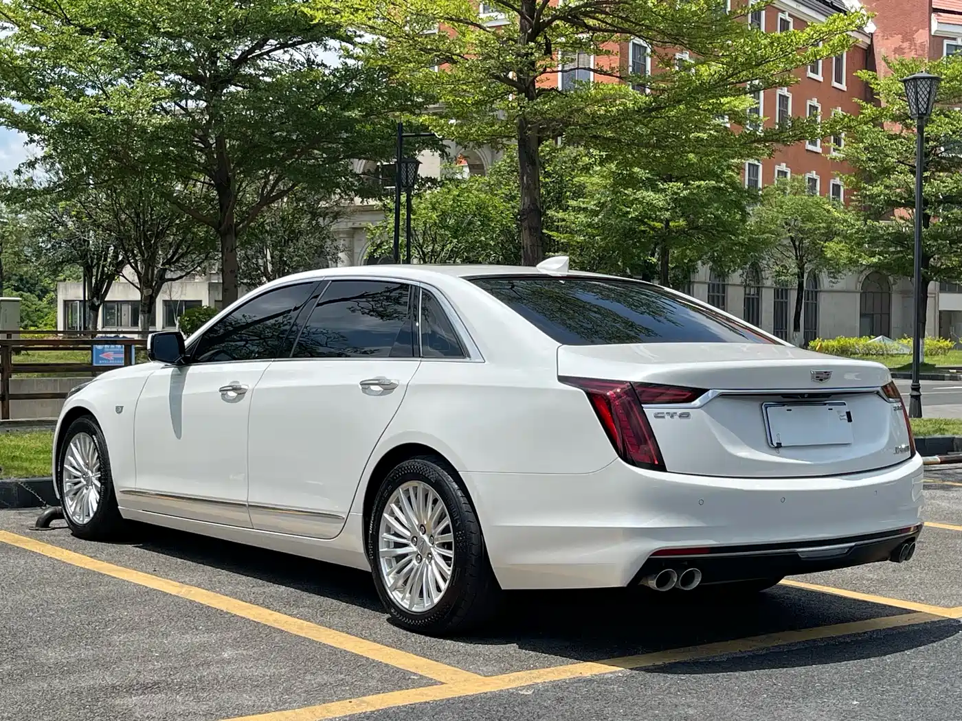 Cadillac CT6 2021 28T Luxury фото 6