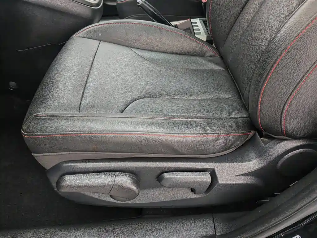Haval H6 2016 Upgrade Edition 1.5T Manual 2WD Elite Type фото 20