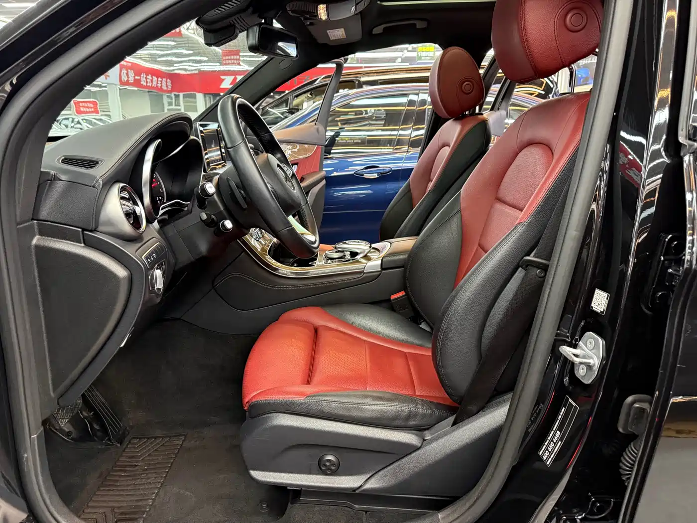 Mercedes-Benz GLC Coupe 2019 Facelift GLC 260 4MATIC Coupe SUV фото 6