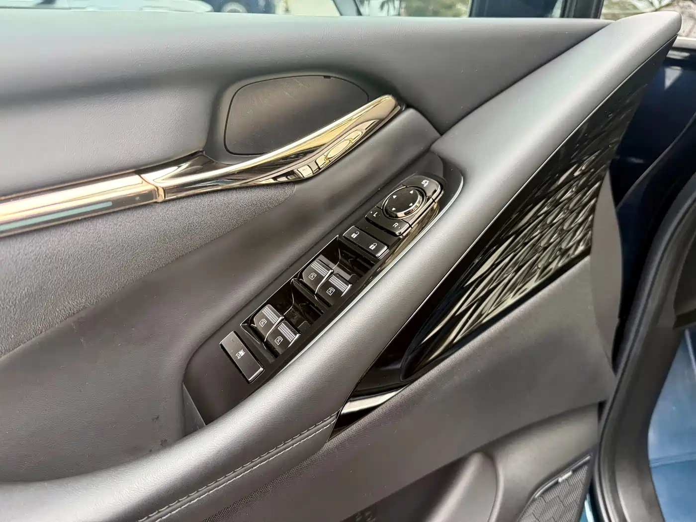 GAC Trumpchi Trumpchi E9 2023 E9 Grandmaster фото 22