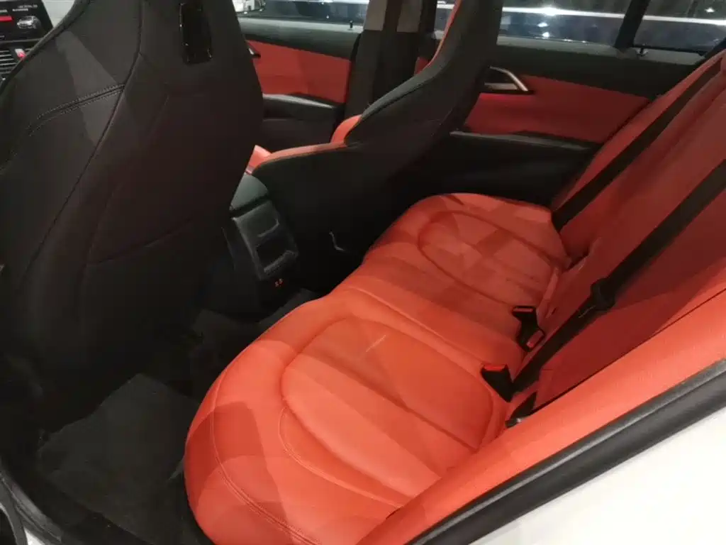 BMW 1 Series 2021 125i M Sport Black Night Edition фото 17