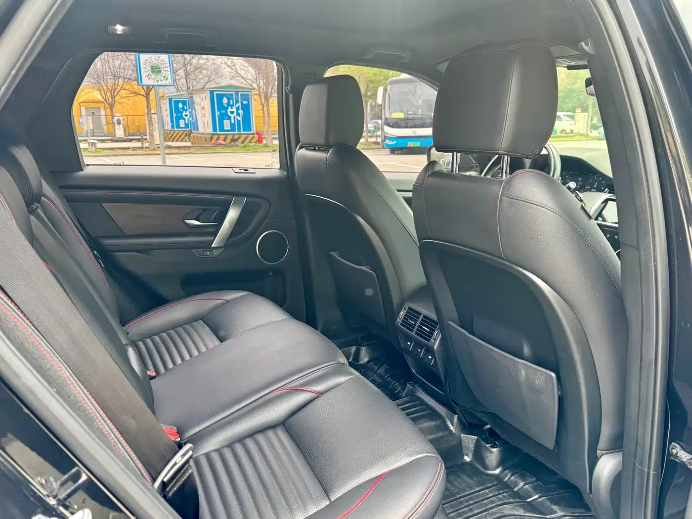 Land Rover Discovery Sport 2021 249PS R-Dynamic S Performance Edition фото 11