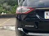 Фото 11 - Ford Edge