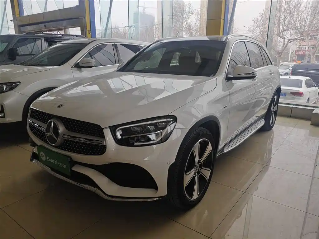 Mercedes-Benz GLC 2022 Facelift GLC 300 L 4MATIC Dynamic Collector's Edition фото 2