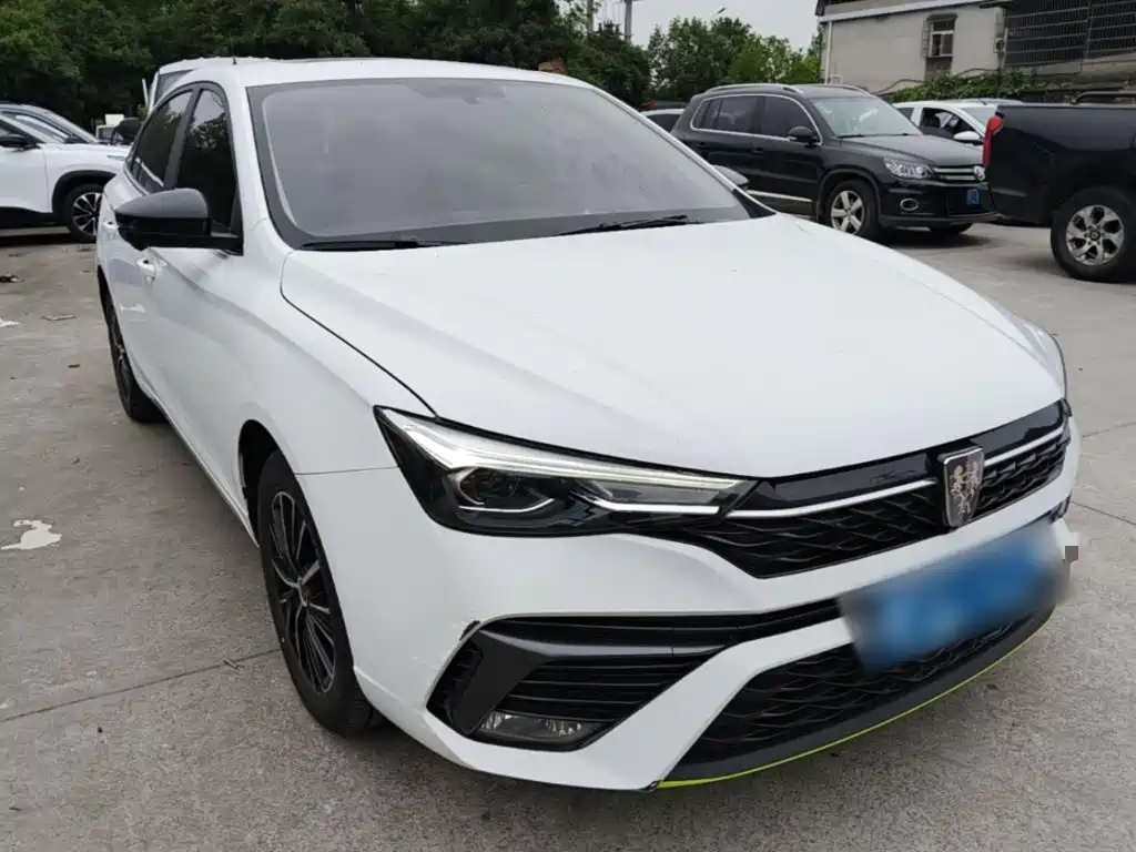 Фото 4 - Roewe i5