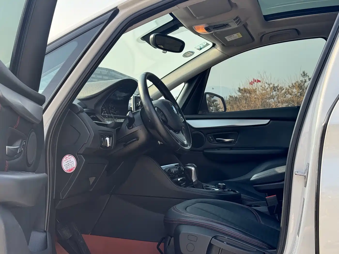 BMW 2 Series Touring 2016 218i Fashion Model фото 6