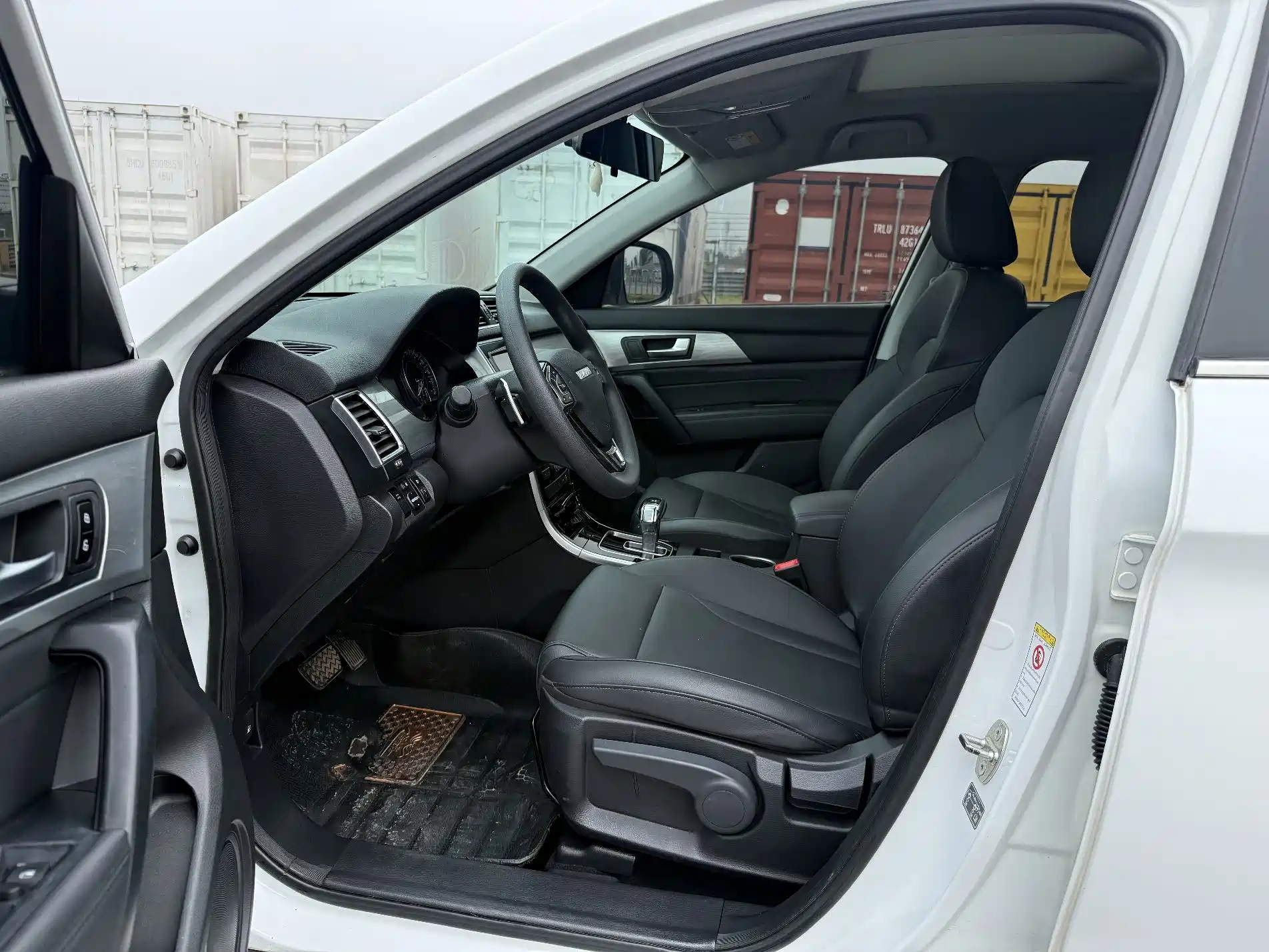 Фото 4 - Haval H2