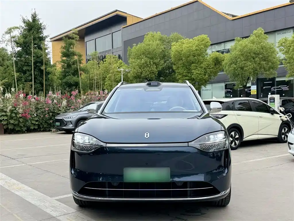 AITO Wenjie AITO M9 2025 Extended Range Ultra 52kWh 6-Seater фото 22