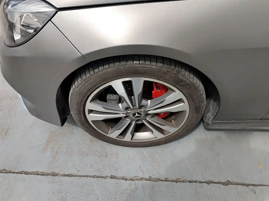 Mercedes-Benz E-Class 2015 Facelift E 260 L Sport фото 23