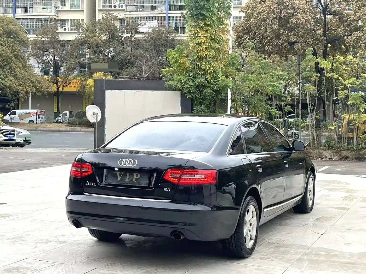 Audi A6L 2009 2.0 TFSI Automatic Standard фото 9