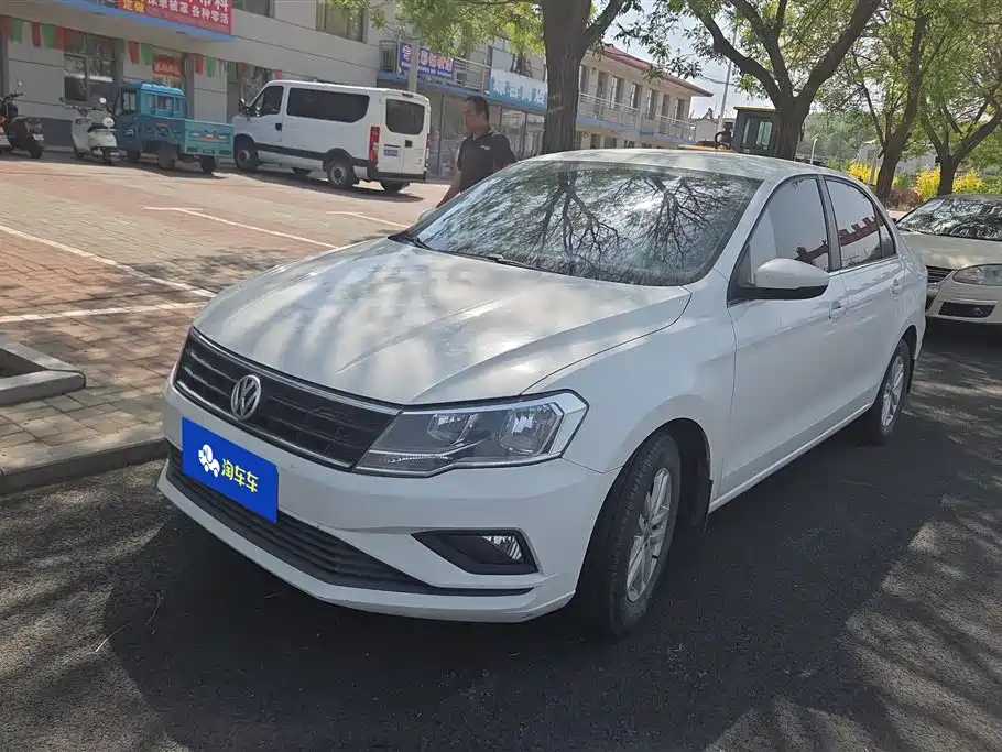 Volkswagen Jetta 2017 1.5L Manual Fashion
