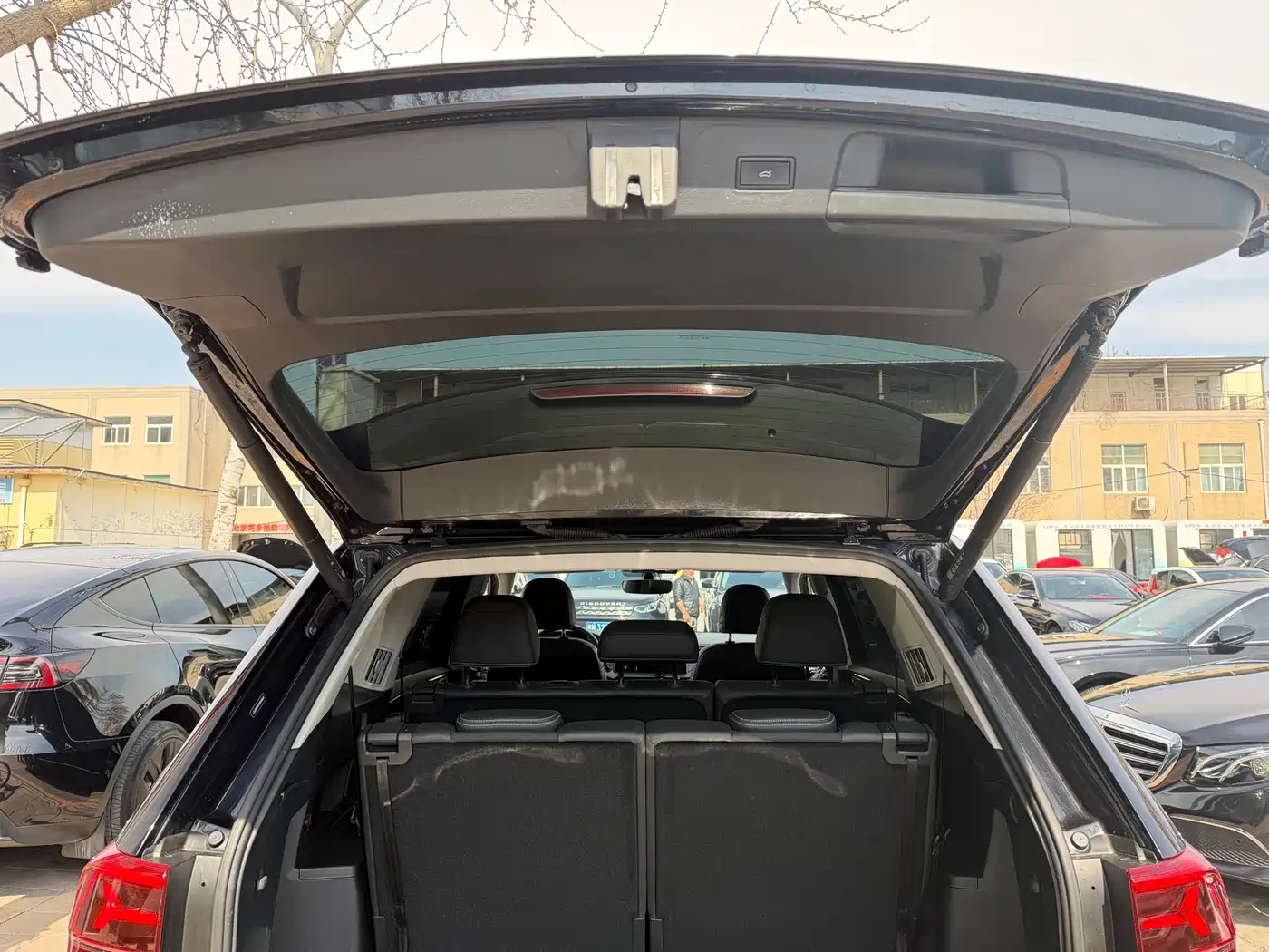 Volkswagen Teramont 2022 330TSI 2WD Premium Luxury фото 12