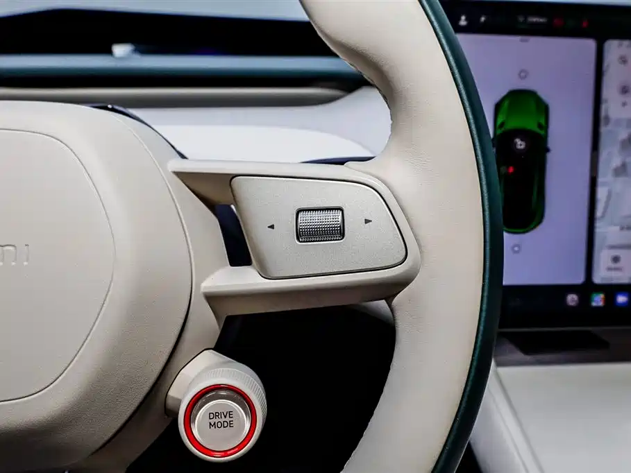Xiaomi Auto Xiaomi YU7 2025 Extended Range RWD Edition фото 15