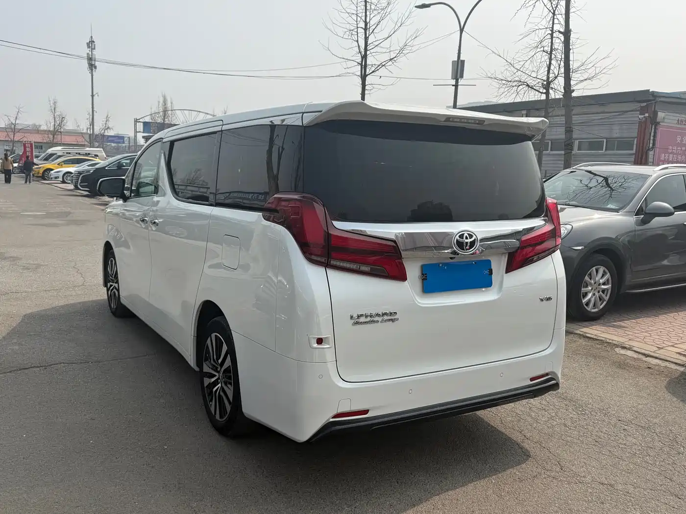 Toyota Alphard 2018 Facelift 3.5L Premium Edition фото 13