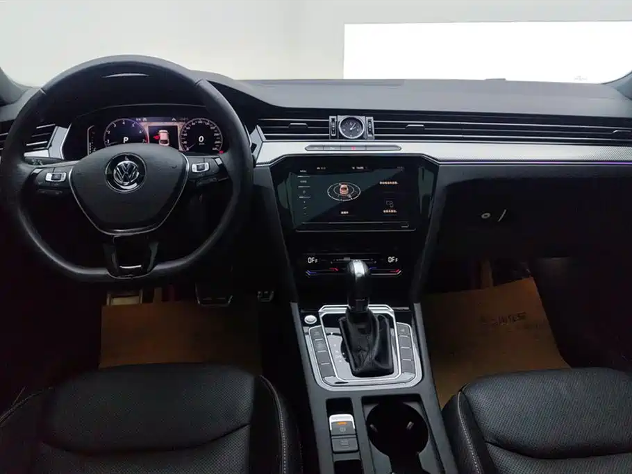 Volkswagen FAW-Volkswagen CC 2020 330TSI Glamour Version China VI фото 12