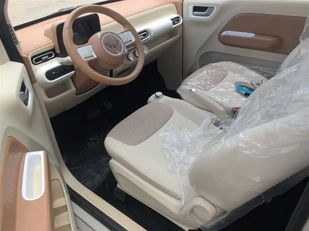 Wuling Motors Hongguang MINIEV 2026 2024 3rd Generation 215km Youth Edition