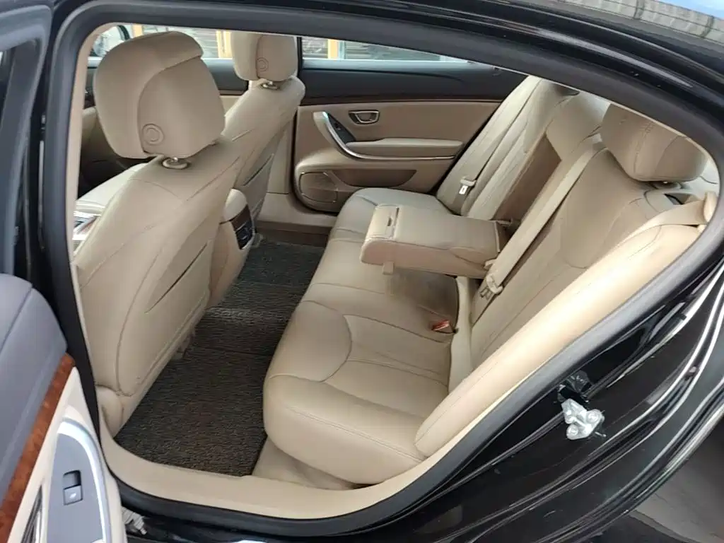 Roewe 950 2015 2015 1.8T Elite Edition