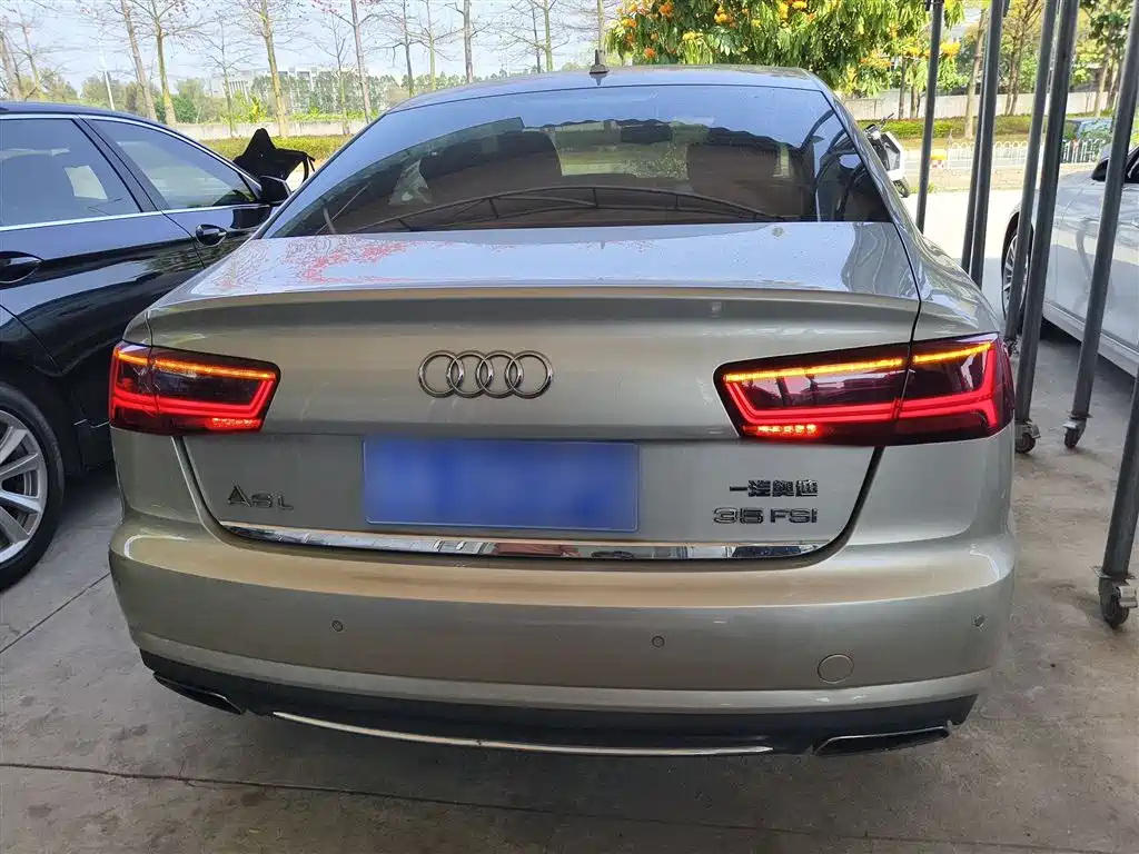 Audi A6L 2016 30 FSI Comfort фото 6