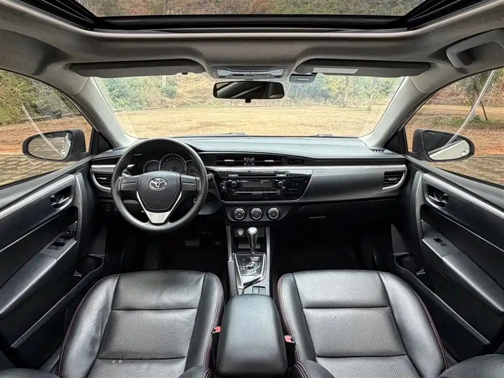Toyota Levin 2014 1.6G CVT Elite Edition фото 6