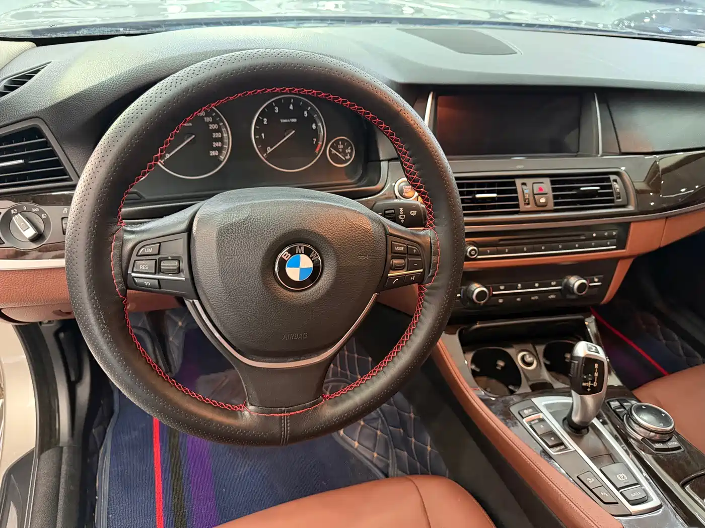Photo 12 - BMW 5 Series