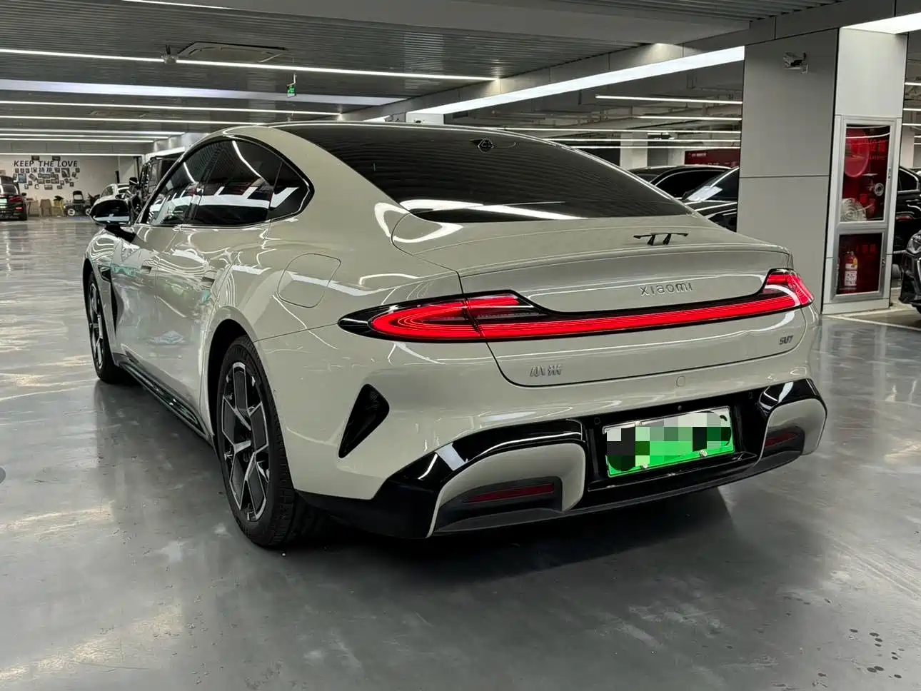 XIAOMI CAR XIAOMI SU7