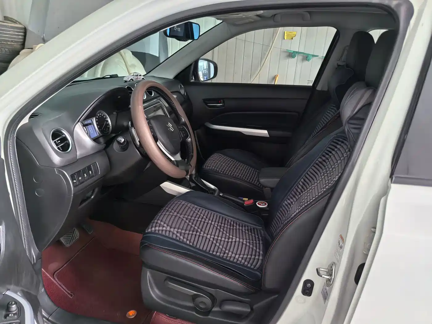 Suzuki Vitara 2016 2016 1.4T Auto 2WD Luxury Model