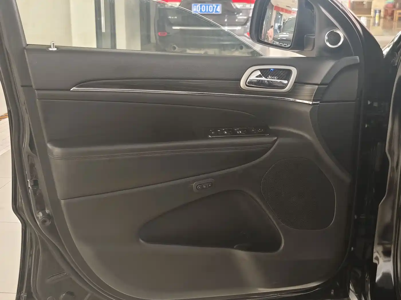 Jeep Grand Cherokee (Import) 2020 2020 3.0L Elite Navigation Edition