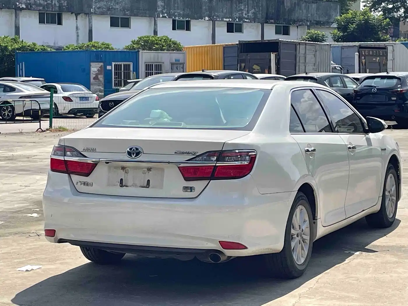 Toyota Camry 2017 2016 Hybrid 2.5HG 10th Anniversary Luxury Navigation Edition