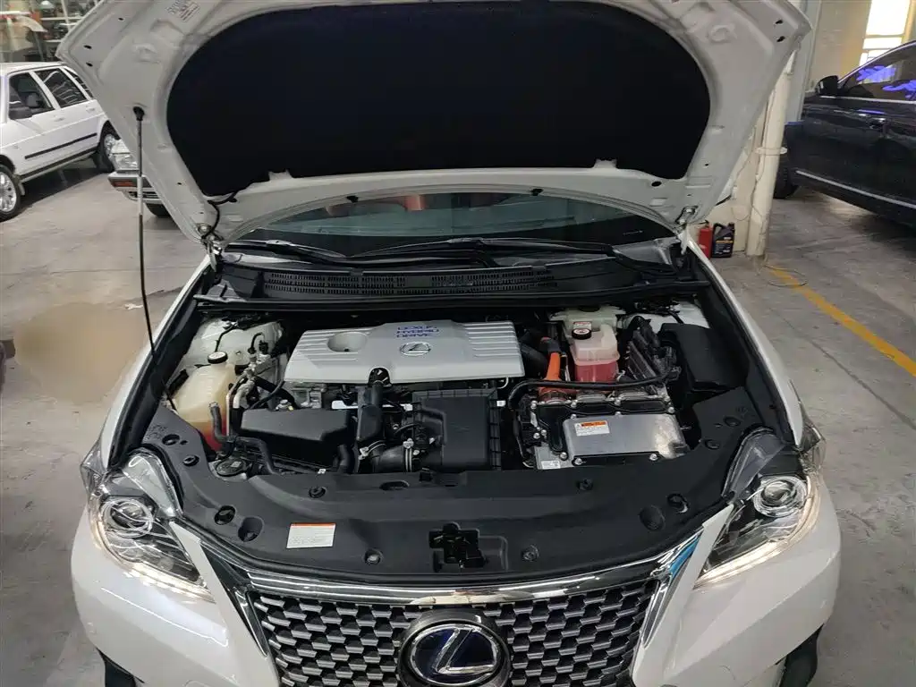 Lexus CT 2017 CT200h Elite Edition (Single Color) China VI фото 16