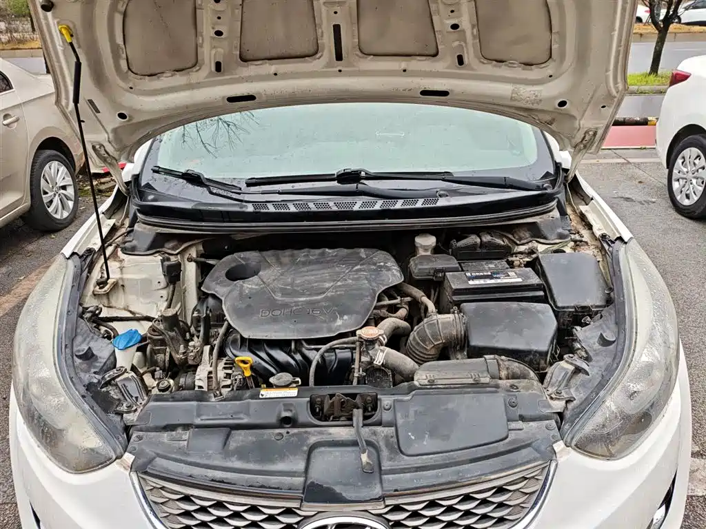 Hyundai Langdong 2016 1.6L Automatic Smart Edition фото 20