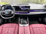 Фото 4 - BMW i5
