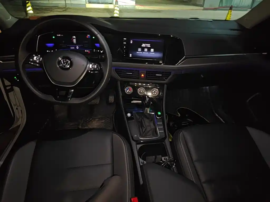 Volkswagen Sagitar 2022 280TSI DSG Surpassing Edition фото 6