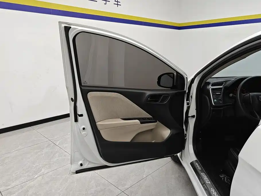 Honda Greiz 2019 2016 1.5L CVT Classic Edition