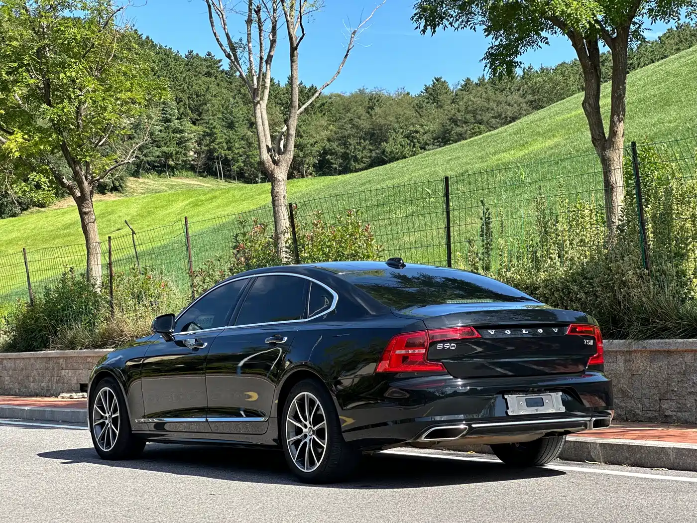 Volvo S90 2020 T5 Inscription Luxury Edition фото 4