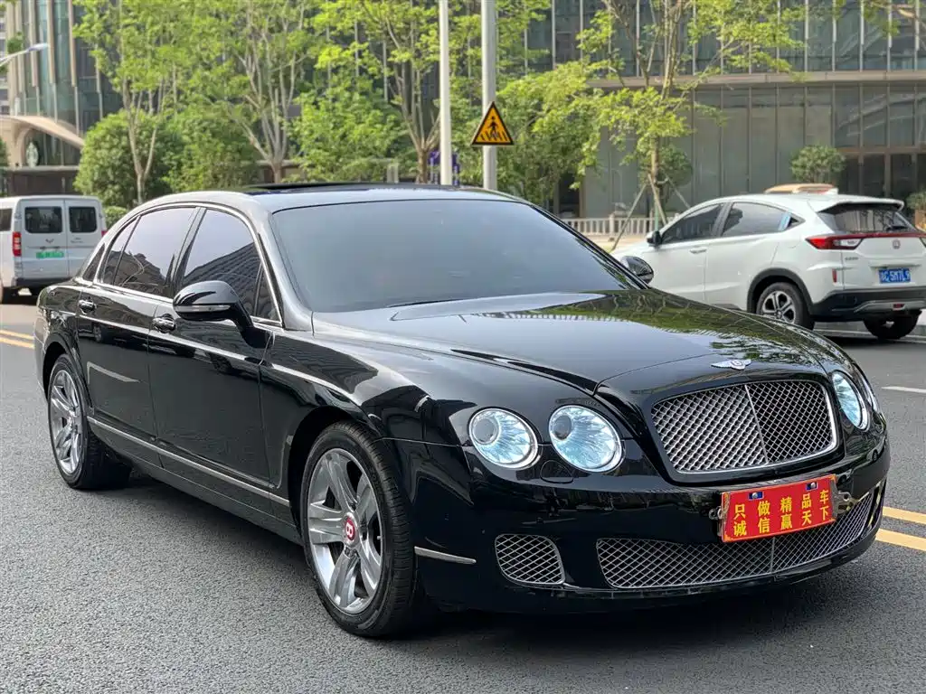 Bentley Flying Spur 2011 2010 6.0T 4-seater Version