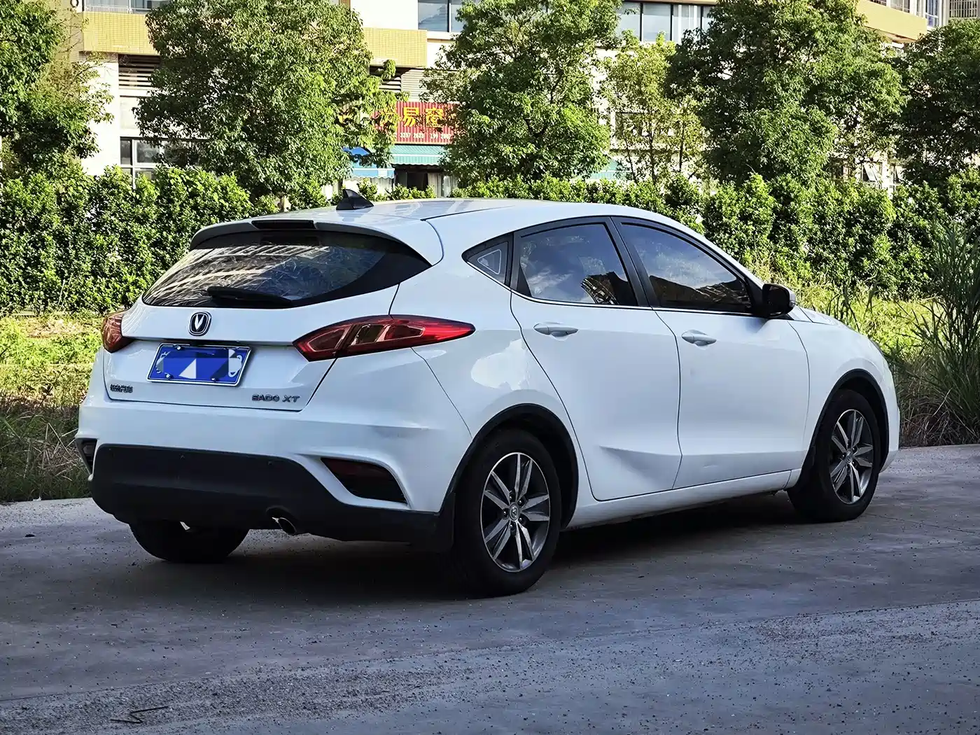 Фото 5 - Changan Eado XT