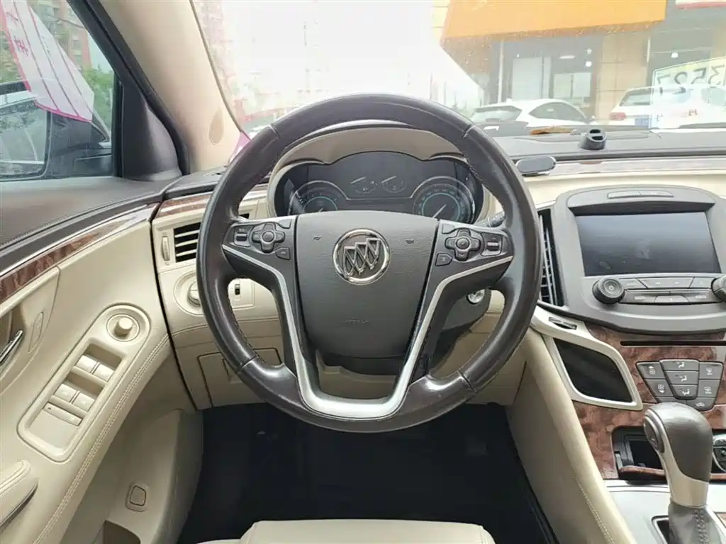 Buick LaCrosse 2013 2.4L SIDI Leading Comfort фото 11