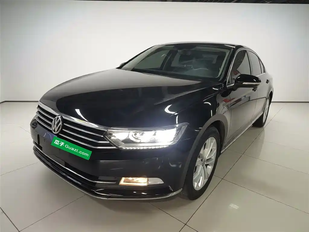 Volkswagen Magotan 2018 Facelift 330TSI DSG Luxury